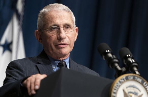 Д р Антъни Фаучи директор на Националния институт по алергия и